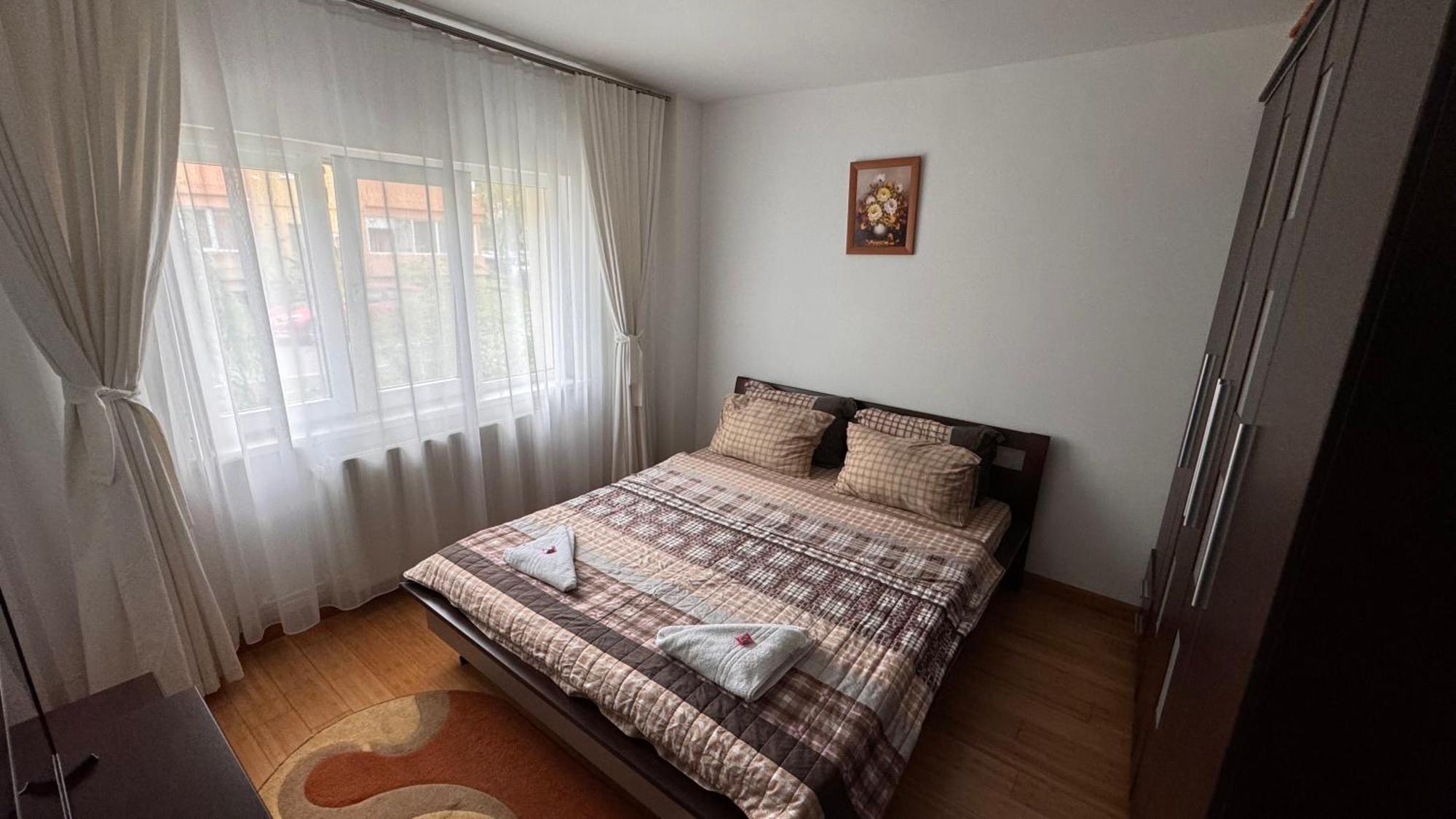 Apartament 3 Camere Отопени Екстериор снимка