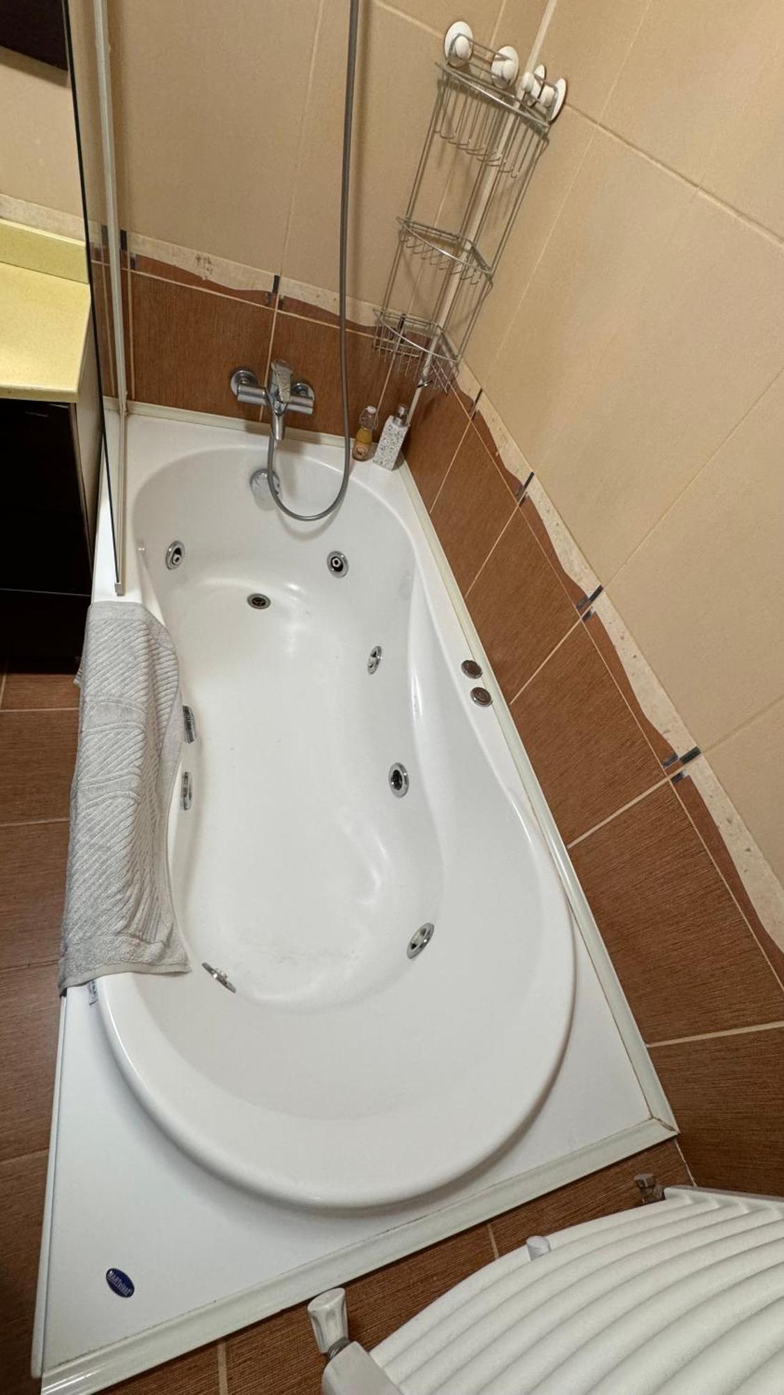 Apartament 3 Camere Отопени Екстериор снимка