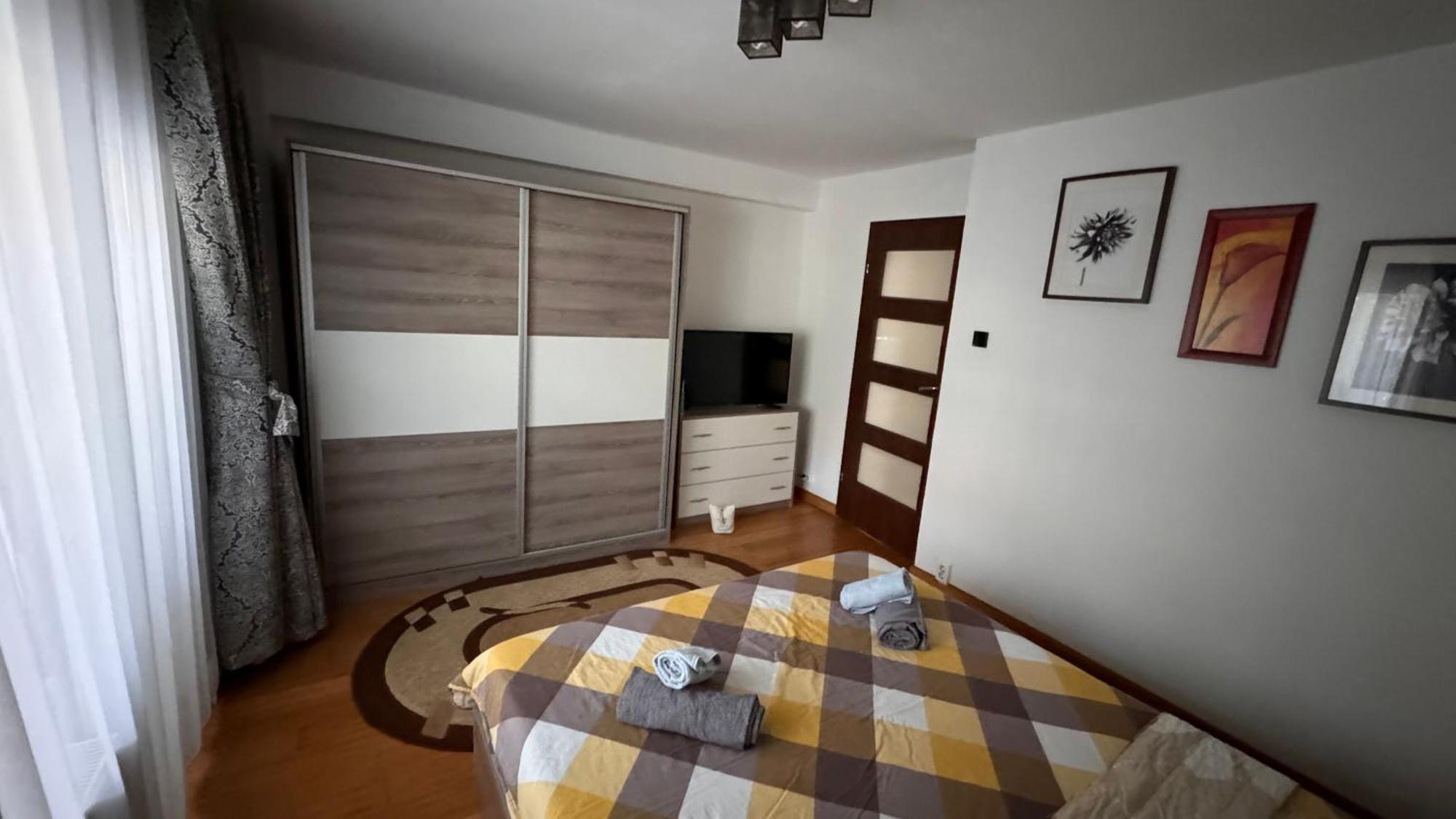 Apartament 3 Camere Отопени Екстериор снимка